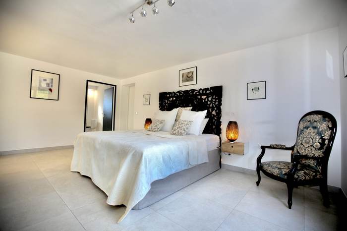 Chambre spacieuse